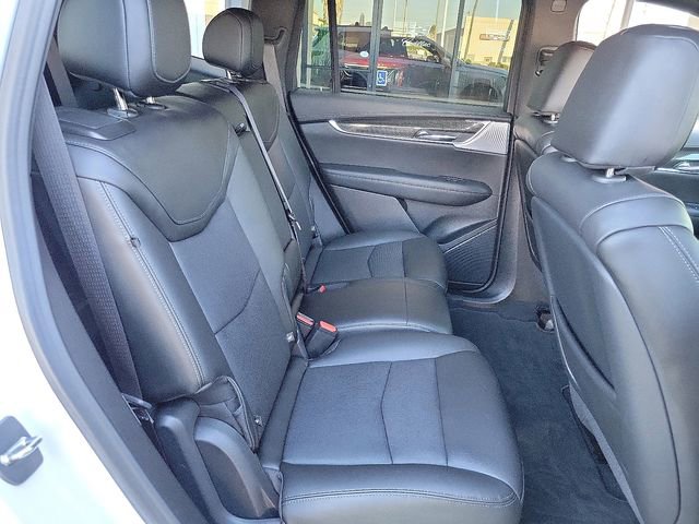 Certified 2023 Cadillac XT6 Sport w/ LPO, ONYX Package image 25