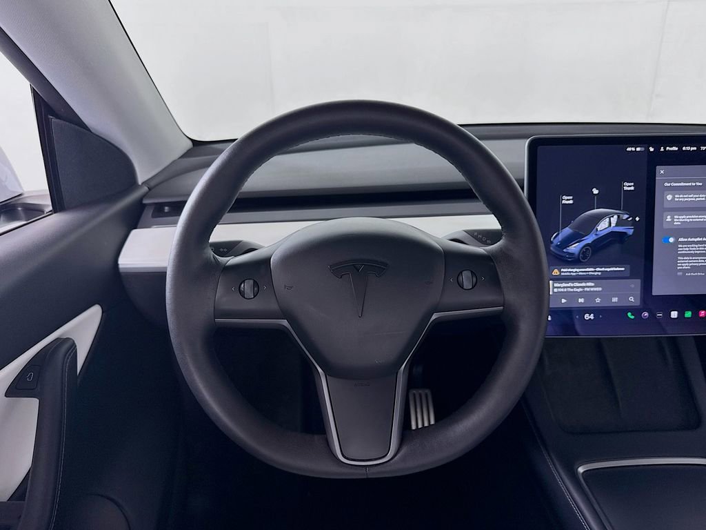 Used 2022 Tesla Model Y Performance image 11