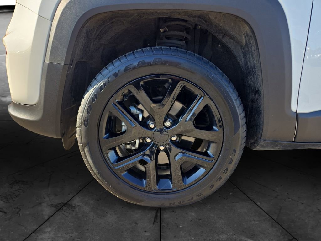 Used 2023 Jeep Renegade Altitude w/ Sun/Sound Group AWD/4WD image 14