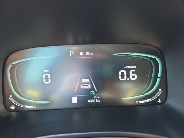 Used 2024 Kia Soul LX w/ LX Technology Package FWD image 22