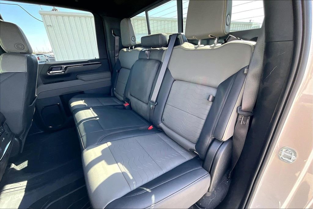 Used 2026 Chevrolet Silverado 2500 ZR2 AWD/4WD image 34