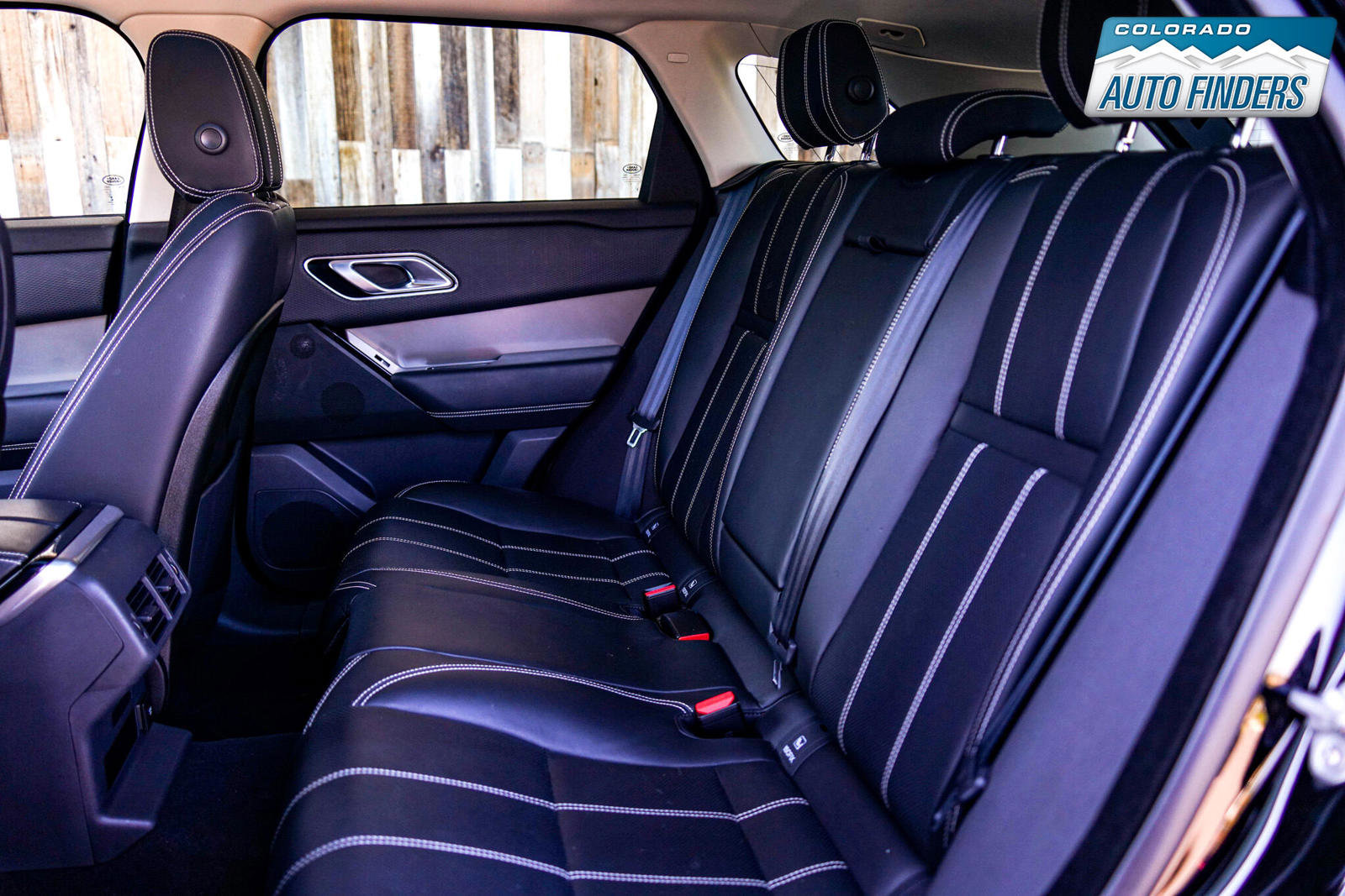 Used 2020 Land Rover Range Rover Velar S image 28