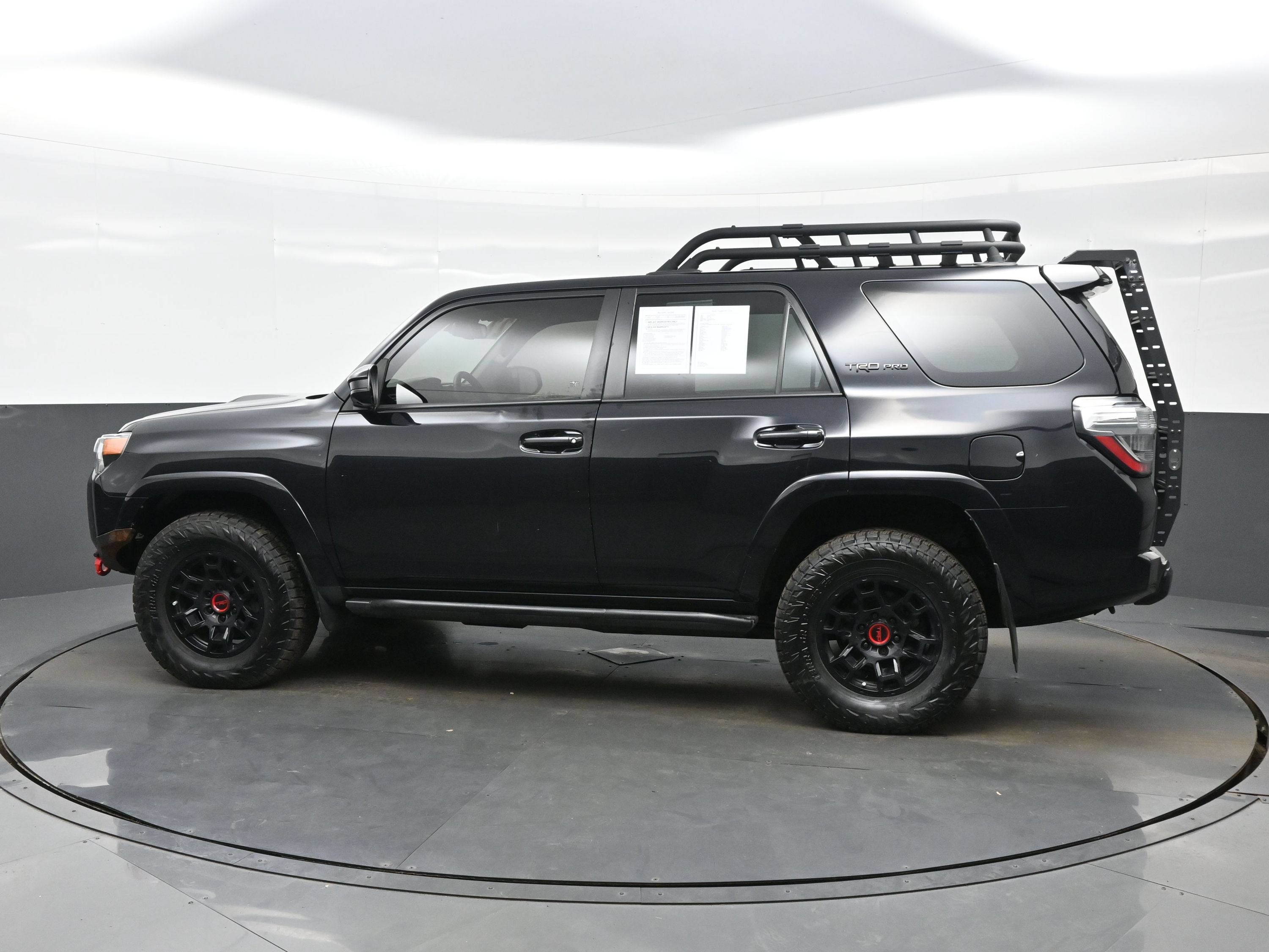 Used 2022 Toyota 4Runner TRD Pro AWD/4WD image 3