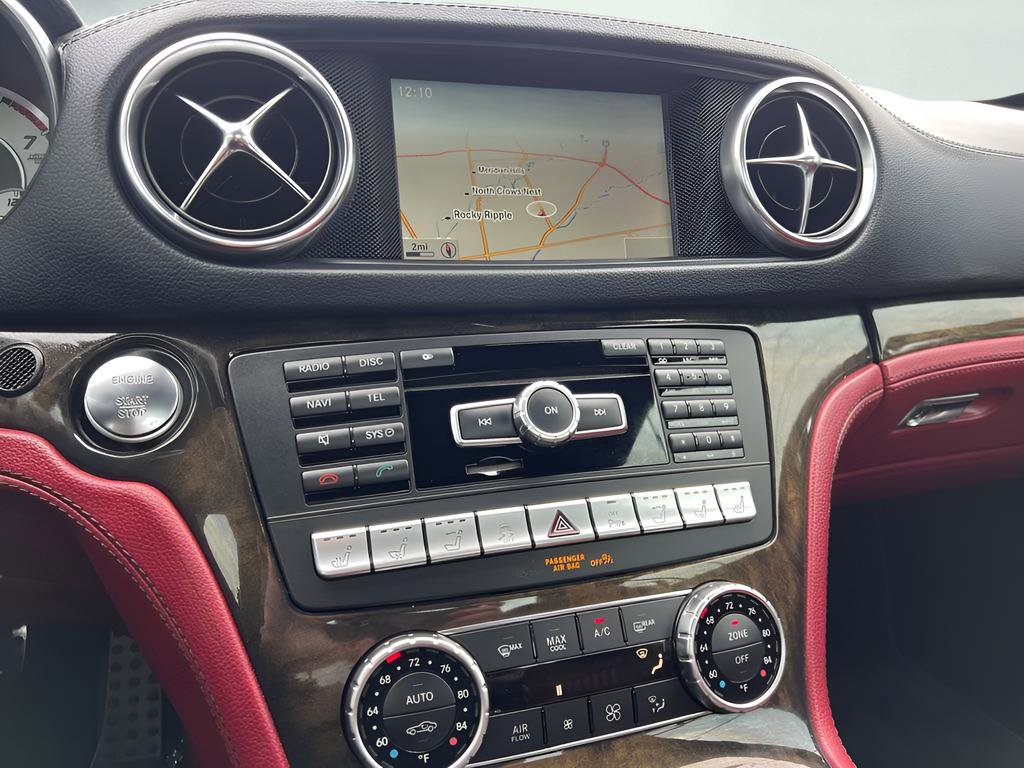 Used 2014 Mercedes-Benz SL 550 w/ Driver Assistance Package image 39