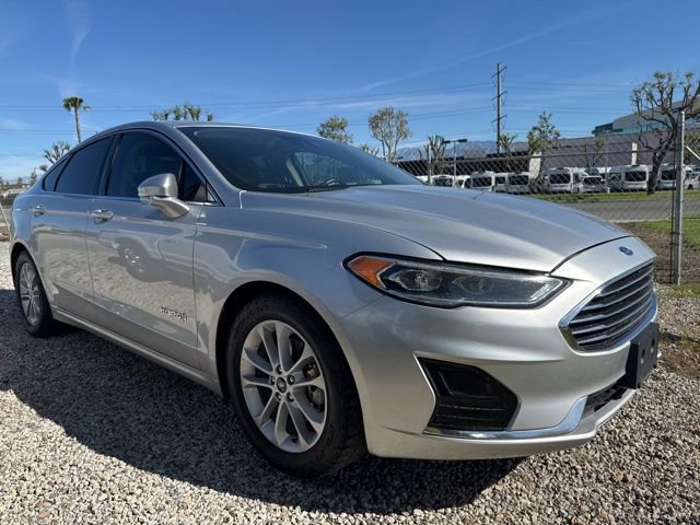 Used 2019 Ford Fusion SEL FWD image 4