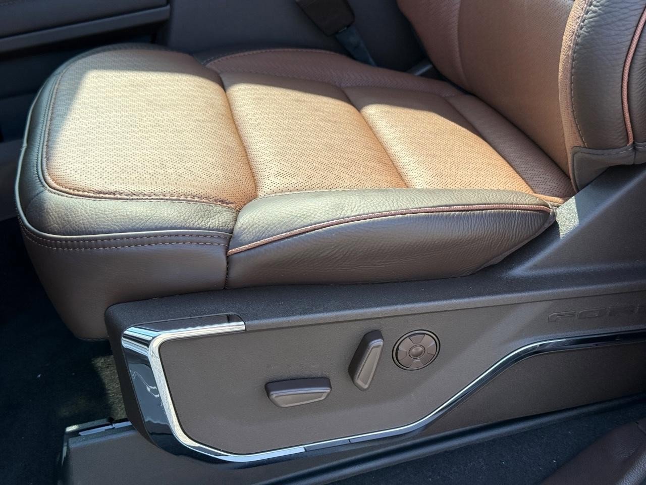 New 2026 Ford F350 King Ranch image 23