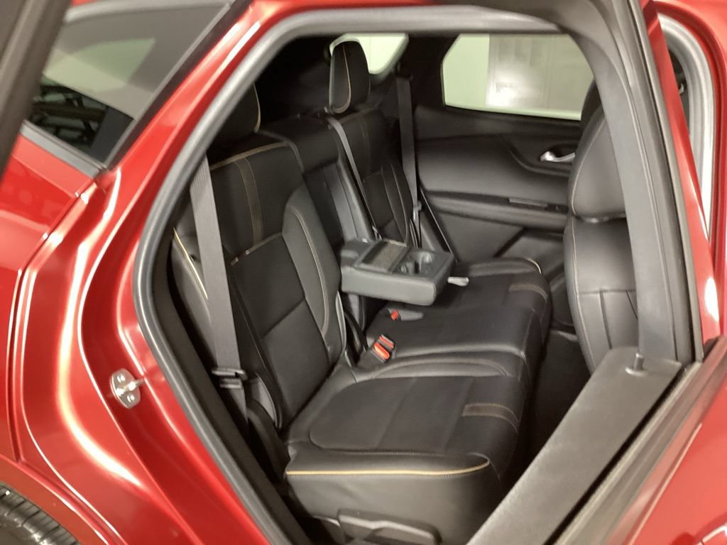 Used 2019 Chevrolet Blazer Premier w/ Sun and Wheels Package AWD/4WD image 36
