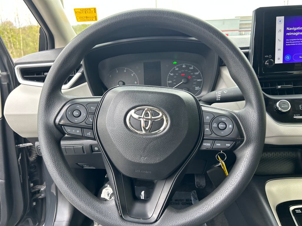 Used 2024 Toyota Corolla LE AWD/4WD image 22