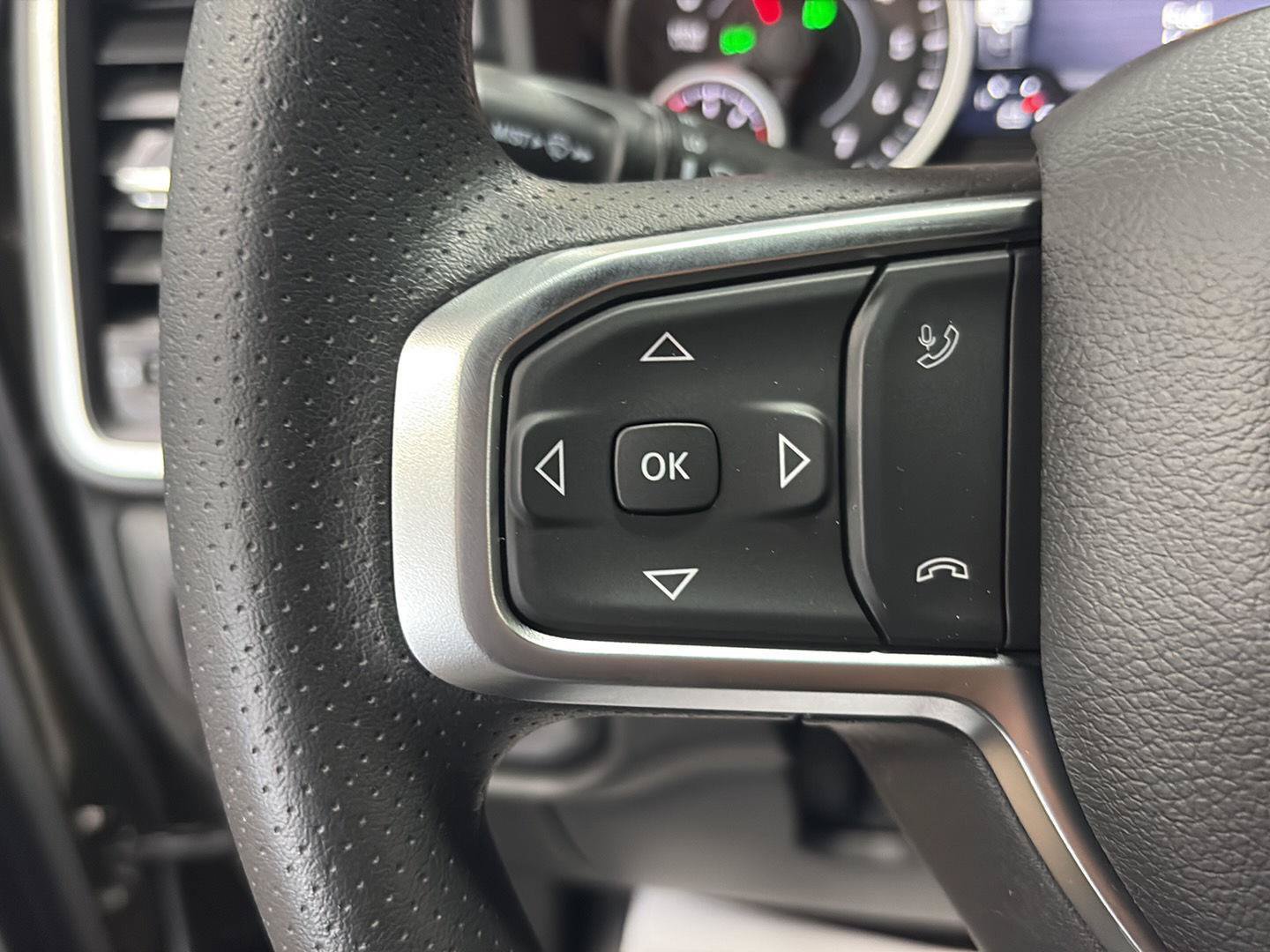 New 2026 RAM 1500 Express AWD/4WD image 10