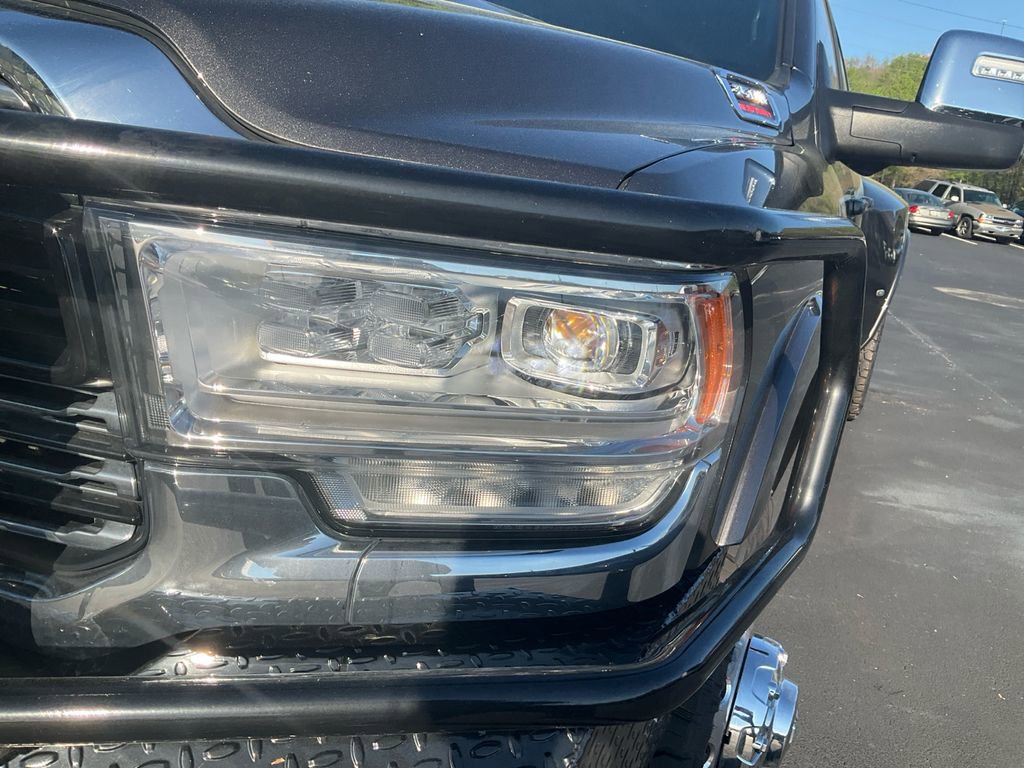 Used 2024 RAM 3500 Limited image 9