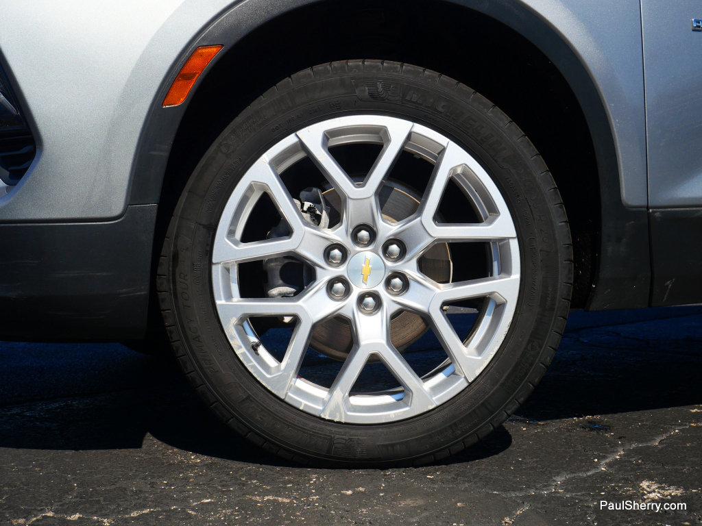 Used 2023 Chevrolet Blazer LT w/ Convenience Package image 17