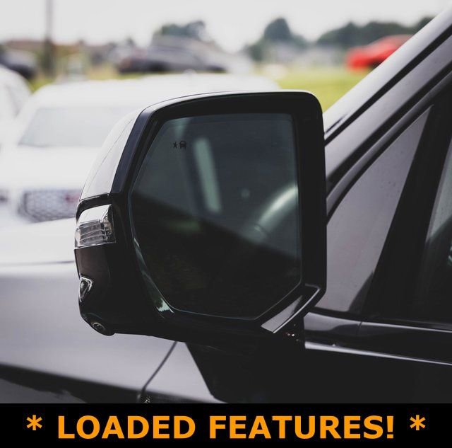 Used 2022 Cadillac Escalade Sport w/ LPO, ONYX Package image 33