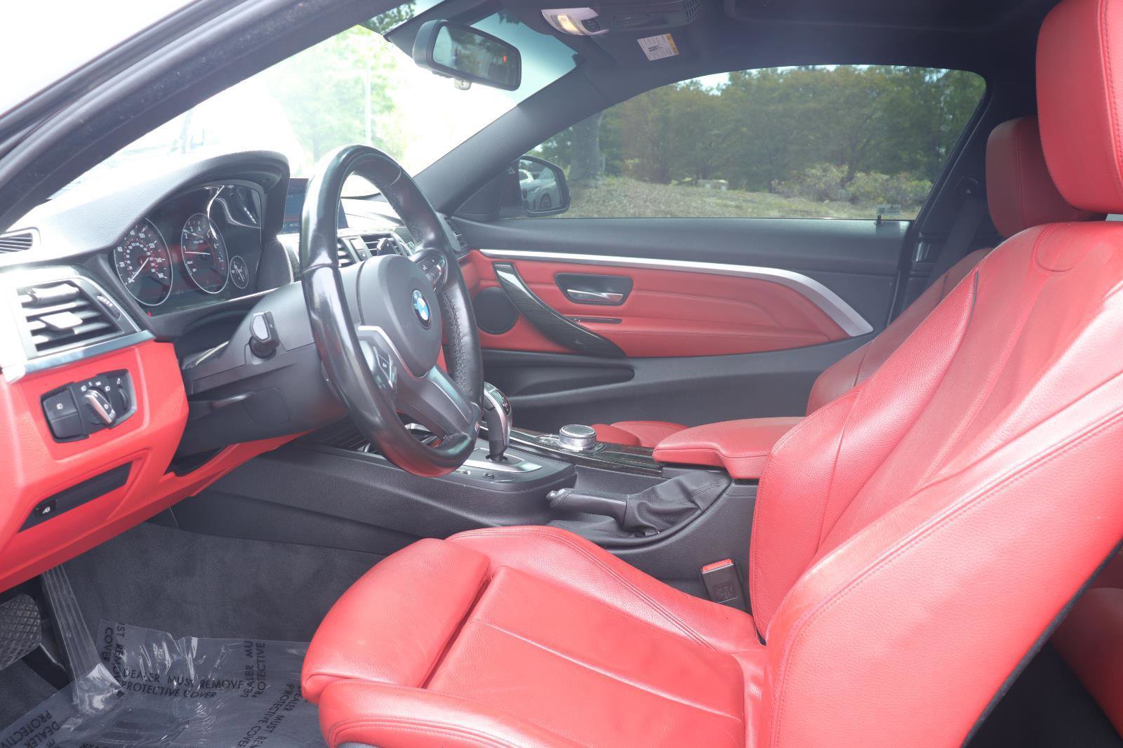 Used 2019 BMW 430i Coupe w/ M Sport Package RWD image 11