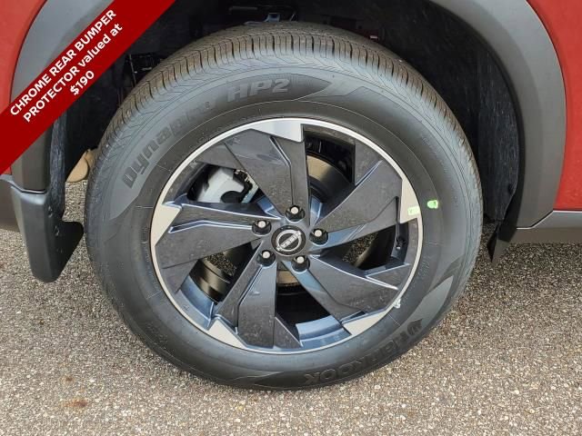 New 2026 Nissan Rogue SV image 5
