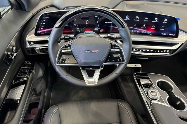New 2026 Cadillac Lyriq V image 14