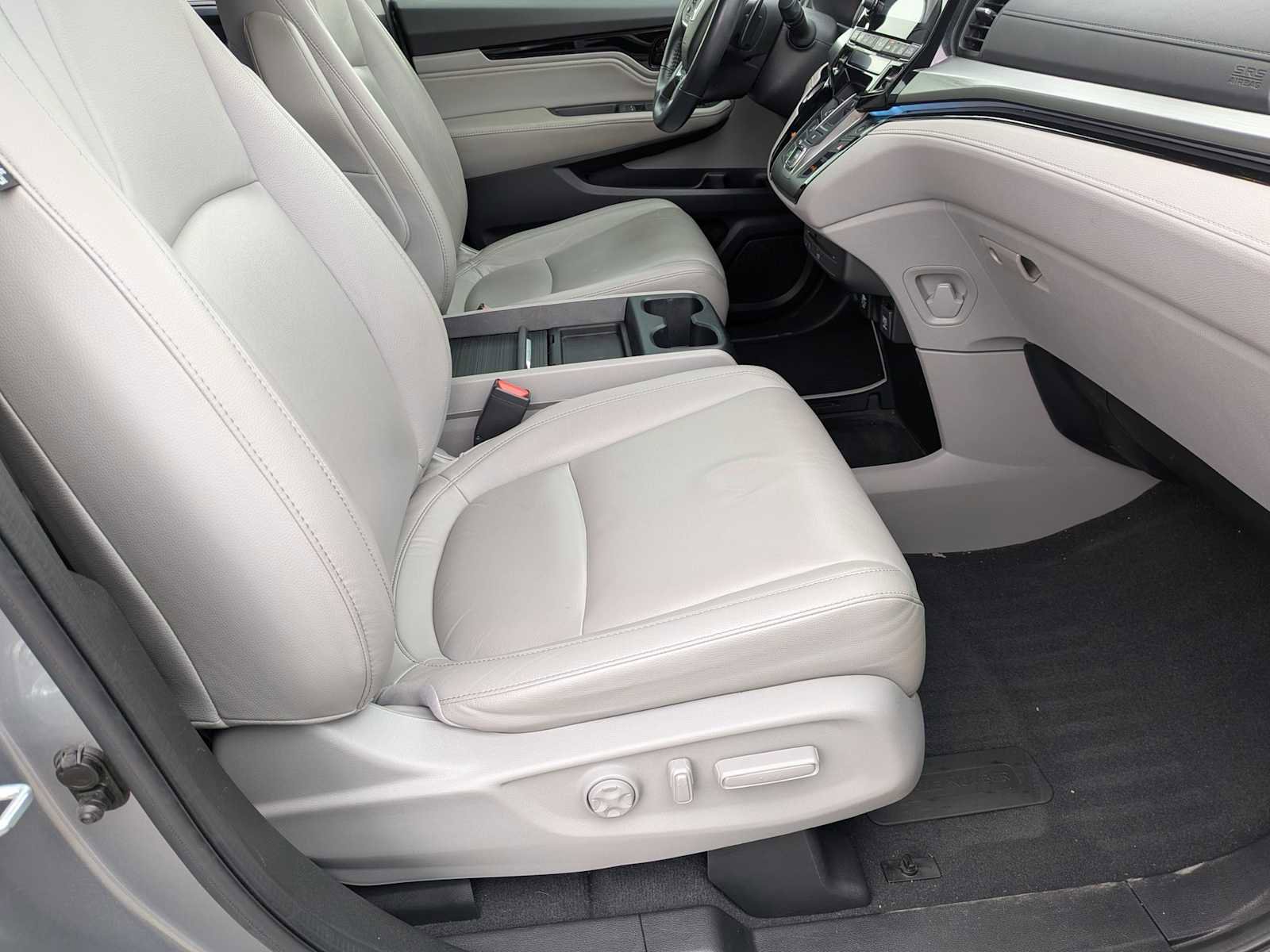 Used 2021 Honda Odyssey Touring image 21