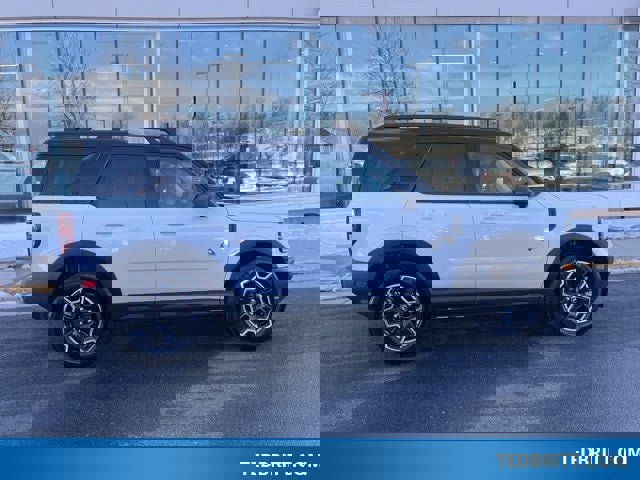 Certified 2025 Ford Bronco Sport Outer Banks w/ Outer Banks Tech Package+ image 9