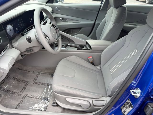 Used 2024 Hyundai Elantra SEL image 15