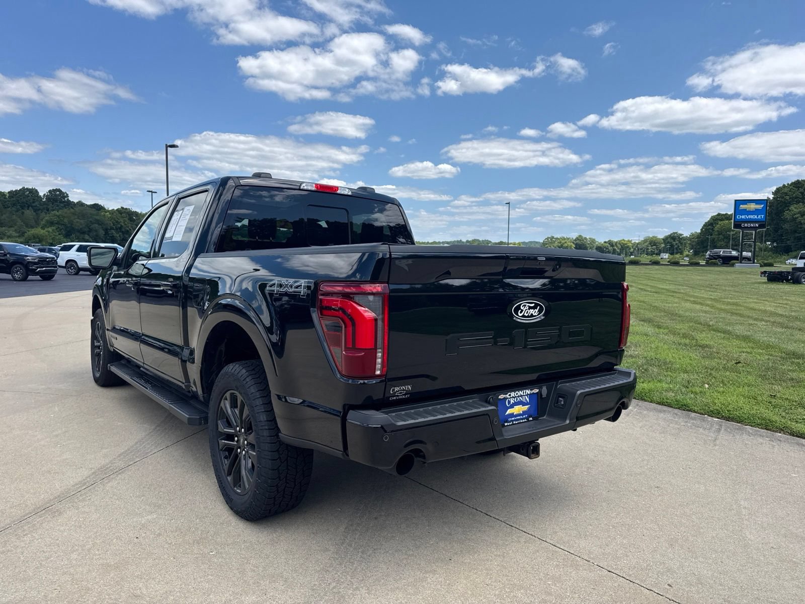 Used 2024 Ford F150 Lariat w/ Equipment Group 502A High AWD/4WD image 8