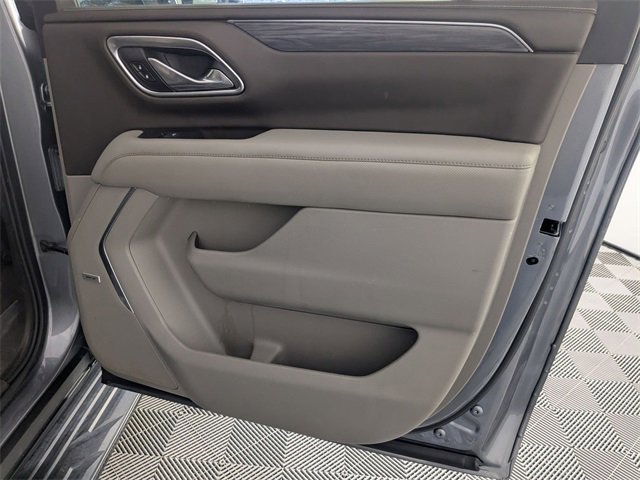 Used 2021 GMC Yukon XL SLT w/ SLT Luxury Plus Package image 33