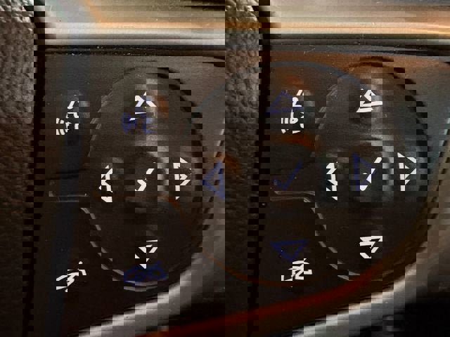 Used 2017 GMC Canyon SLE w/ SLE Convenience Package image 14