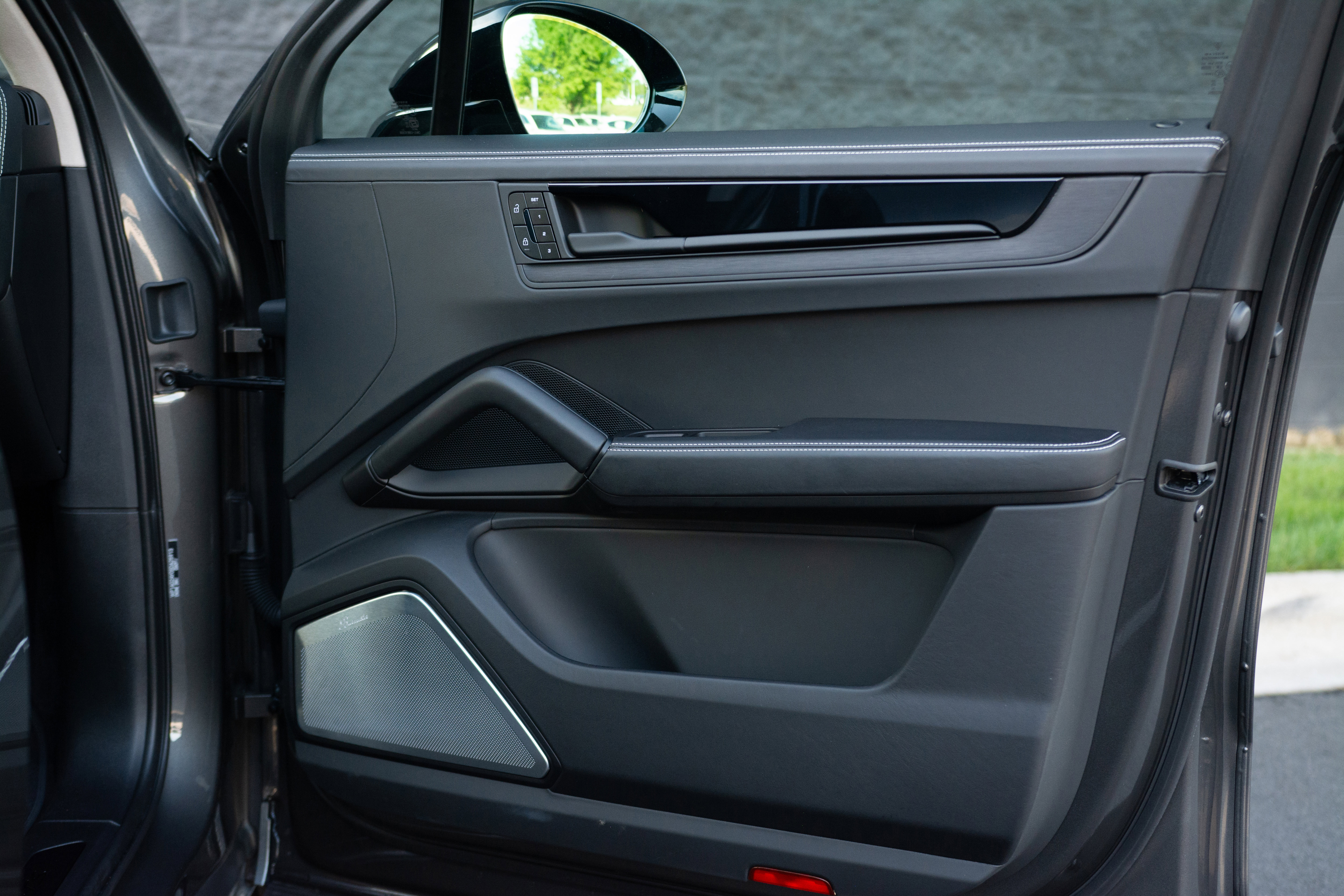 Certified 2025 Porsche Cayenne GTS image 24