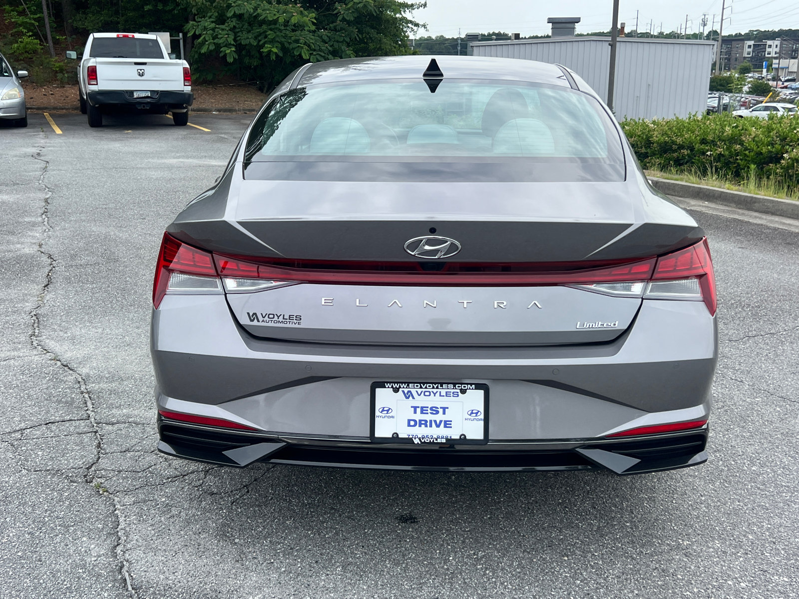 Certified 2023 Hyundai Elantra Limited FWD image 6