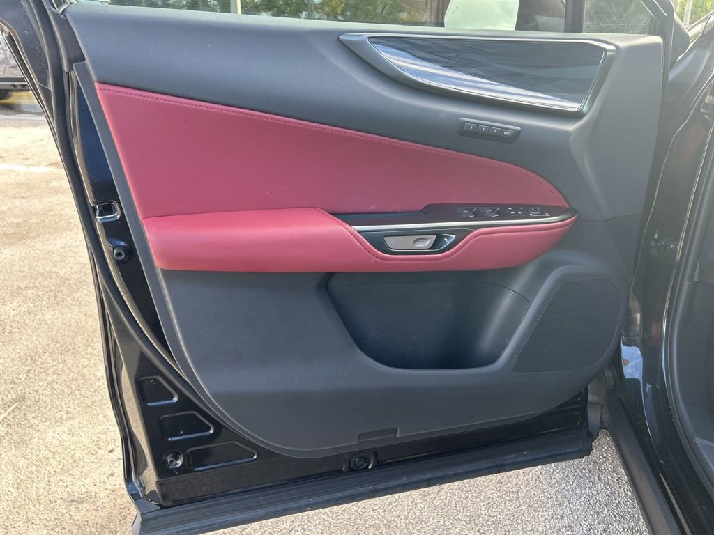 Used 2025 Lexus NX 250 FWD w/ Towing Package (2000 Lbs) image 36