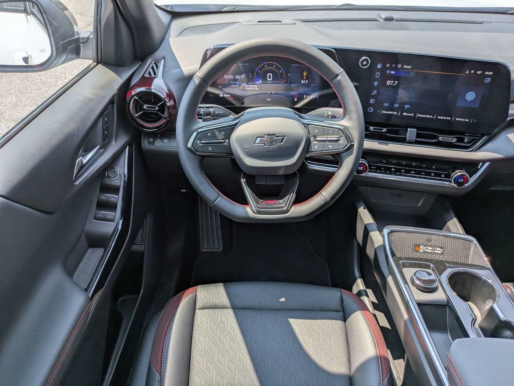 New 2027 Chevrolet Equinox RS w/ Safety and Technology Package FWD image 17