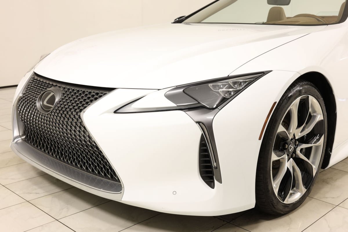 Used 2022 Lexus LC 500 Convertible w/ Touring Package RWD image 54