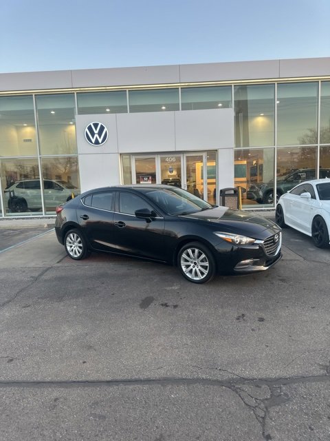 Used 2018 MAZDA MAZDA3 Touring image 1