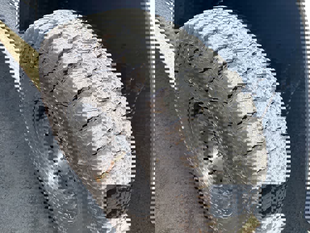 Used 2021 Jeep Gladiator Overland image 14