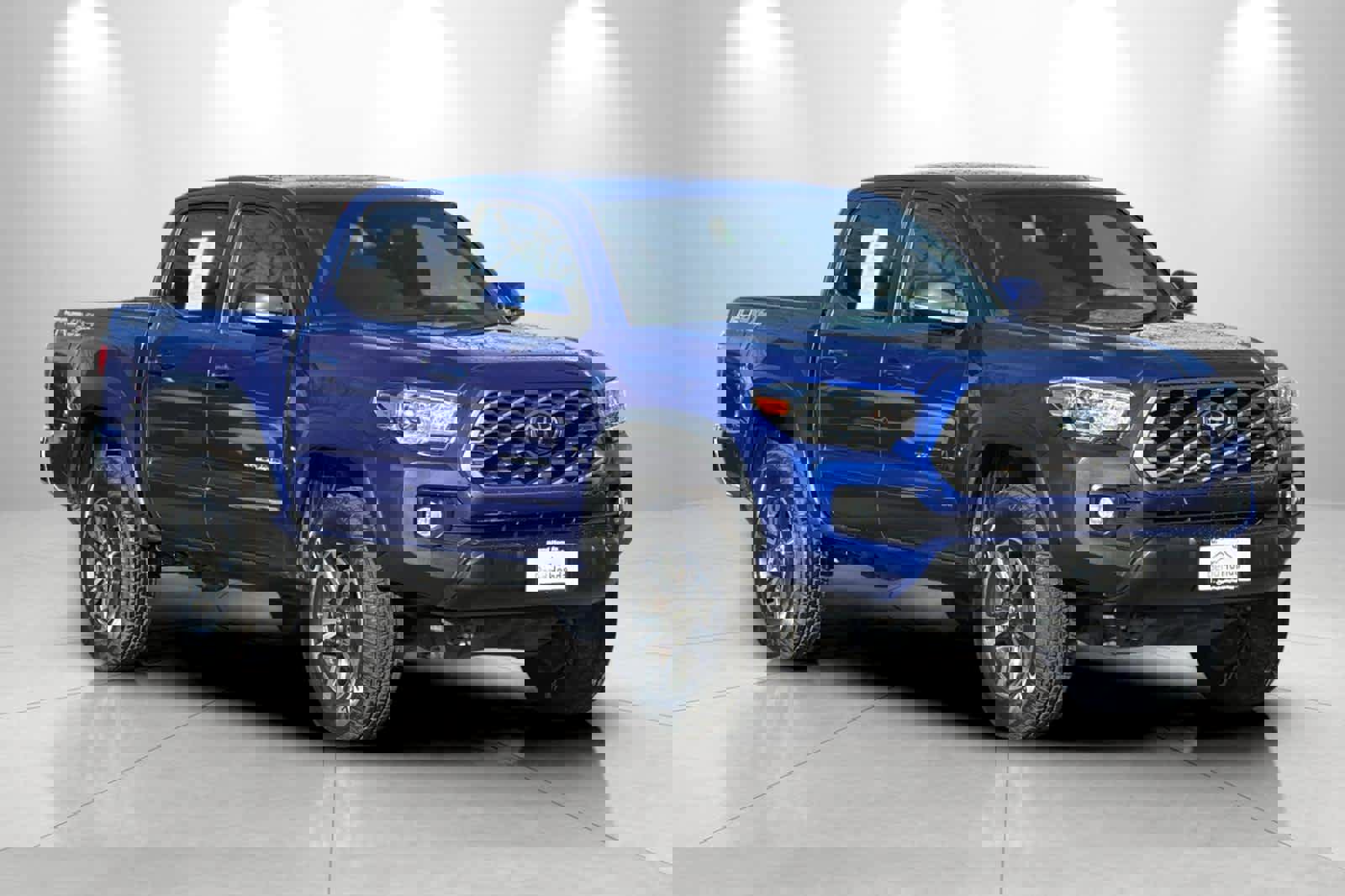 Used 2022 Toyota Tacoma TRD Off-Road image 9