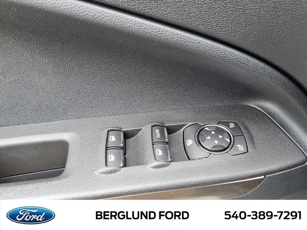 Used 2020 Ford EcoSport SE w/ SE Convenience Package AWD/4WD image 20