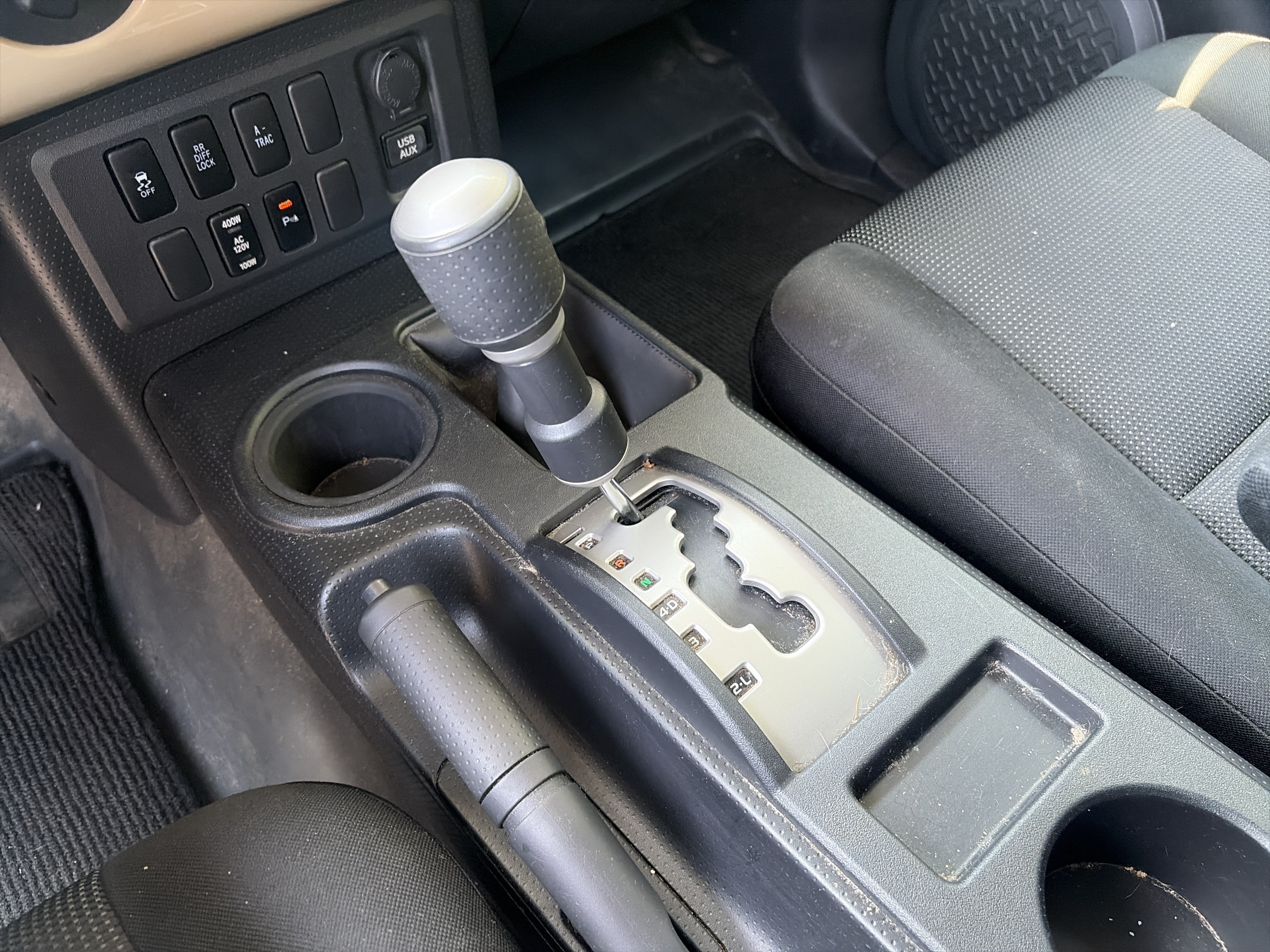 Used 2014 Toyota FJ Cruiser 4WD w/ Upgrade Package image 38