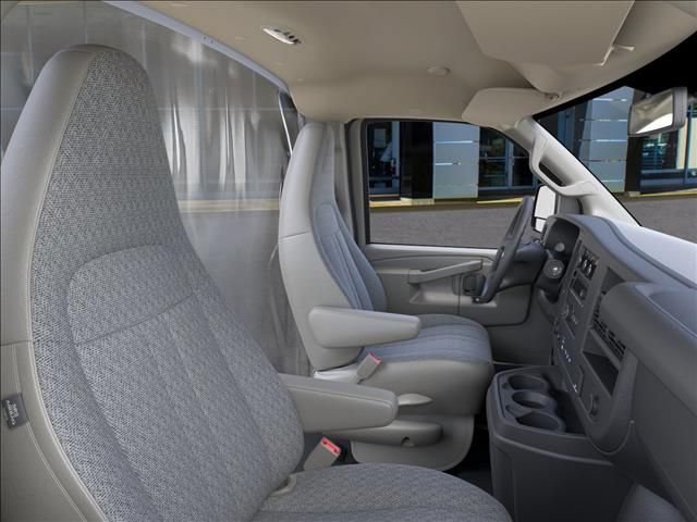 New 2025 GMC Savana 3500 w/ Power Convenience Package RWD image 17