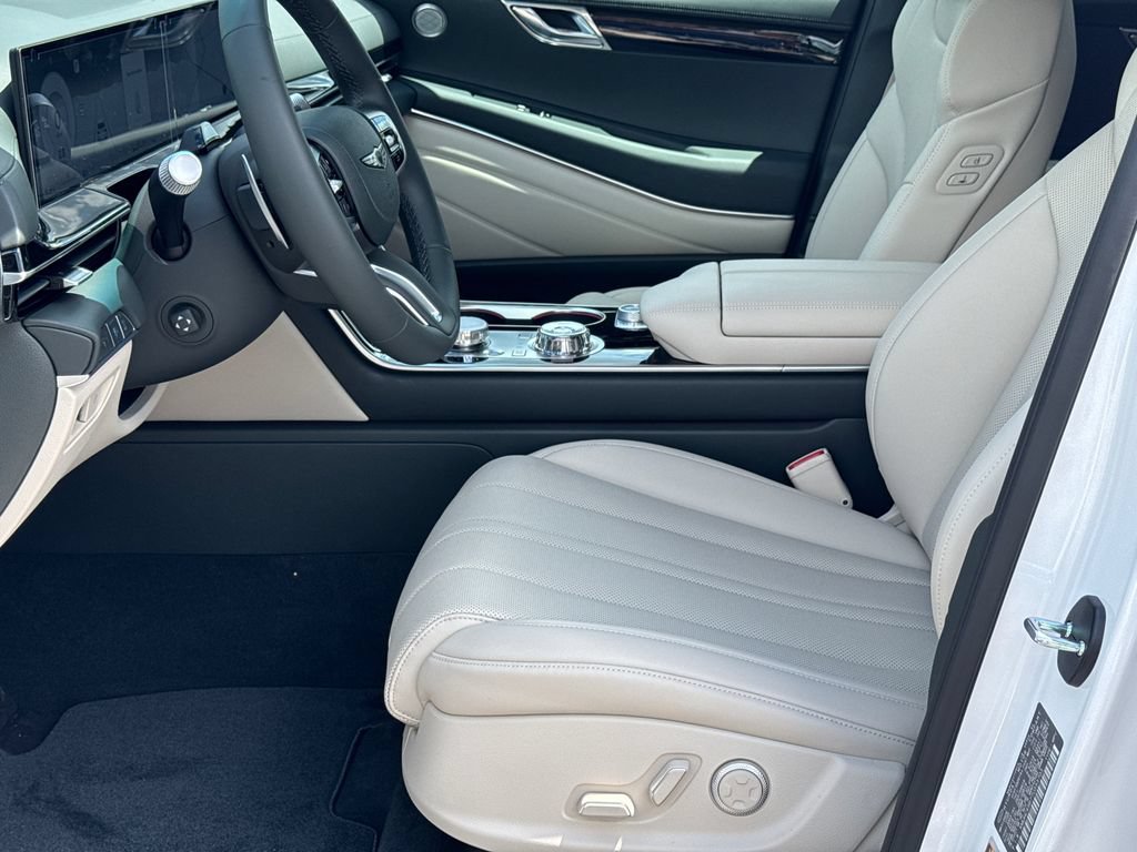 New 2026 Genesis GV80 2.5T RWD image 11