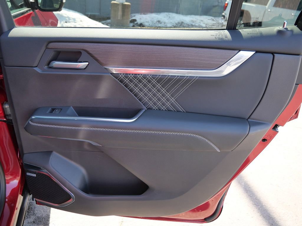 New 2026 GMC Acadia Denali w/ Super Cruise Package image 26