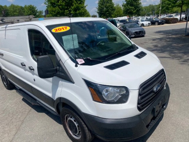 Used 2017 Ford Transit 150 148 Low Roof RWD image 4