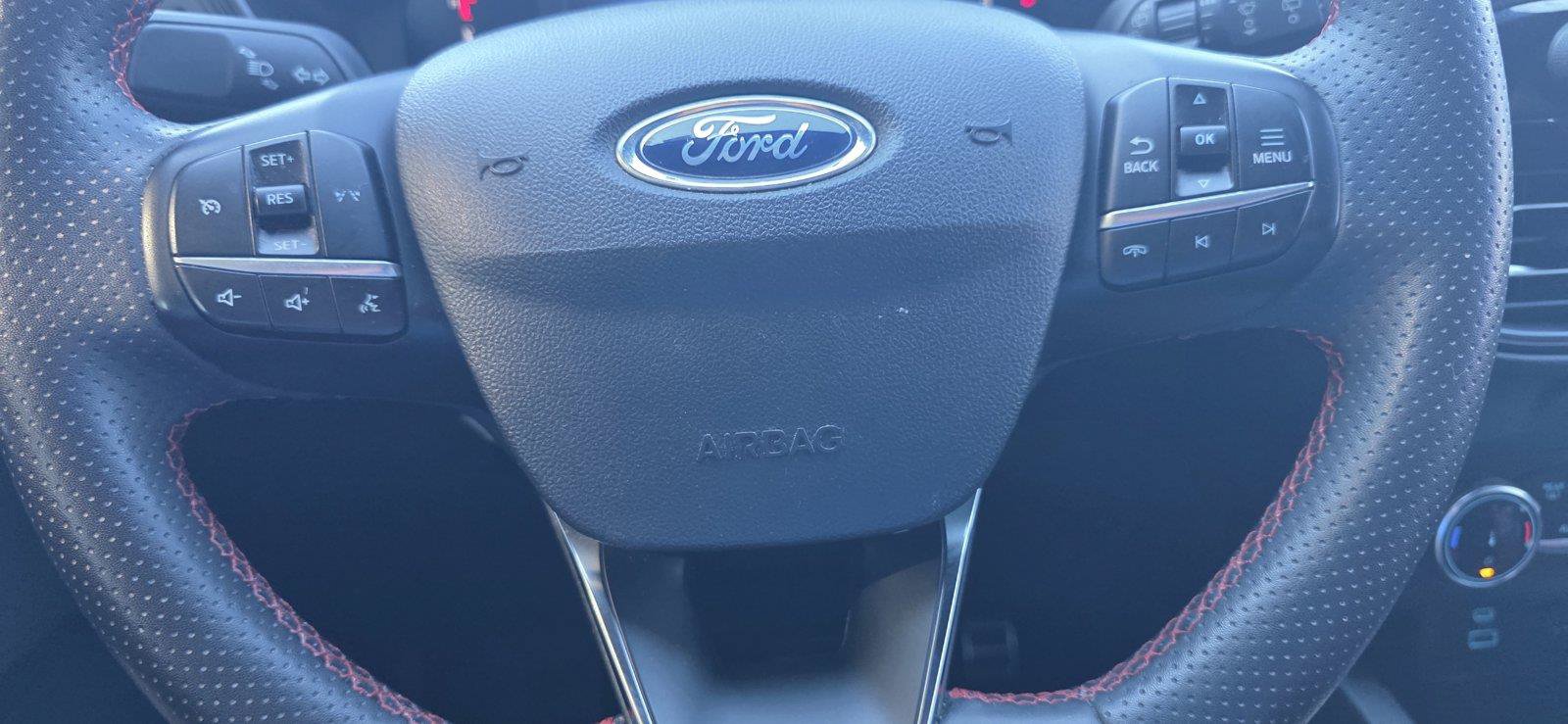 Used 2023 Ford Escape ST-Line FWD image 15