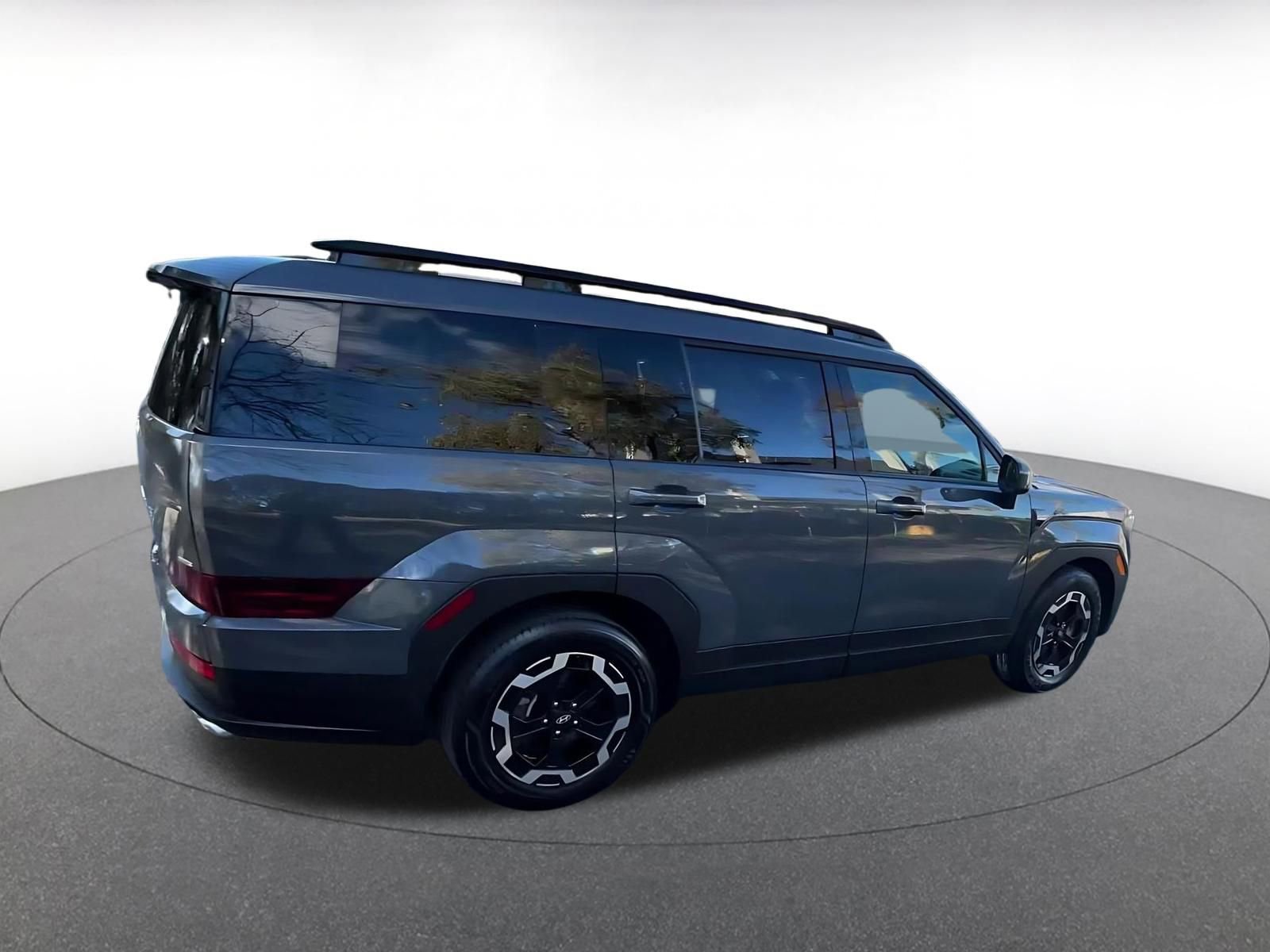 Used 2025 Hyundai Santa Fe SEL image 14