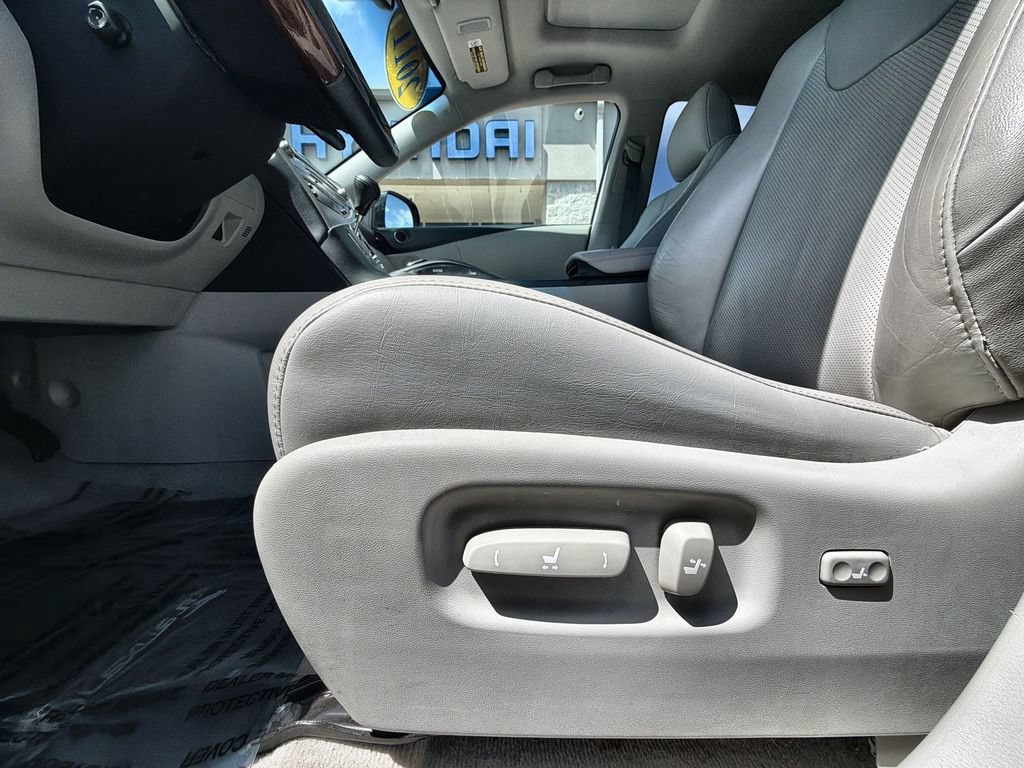 Used 2011 Lexus RX 350 AWD w/ Premium Pkg image 14