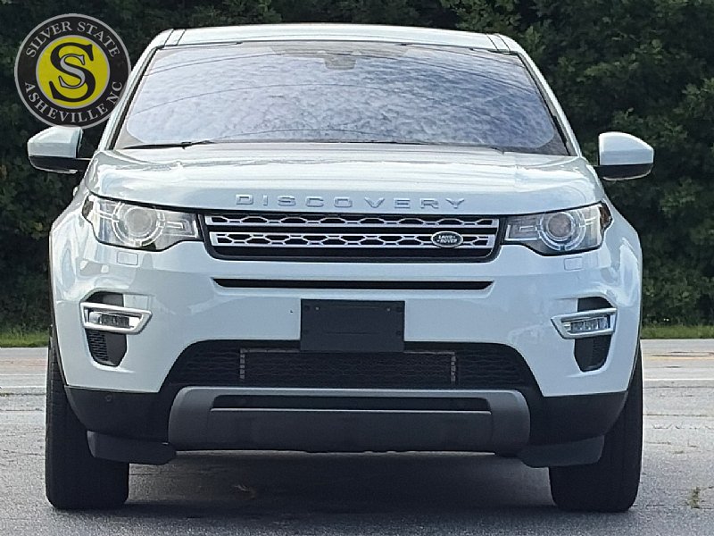 Used 2017 Land Rover Discovery Sport HSE Luxury AWD/4WD image 2
