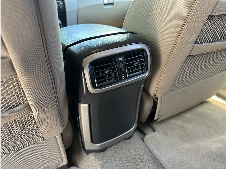 Used 2008 Toyota 4Runner SR5 AWD/4WD image 17