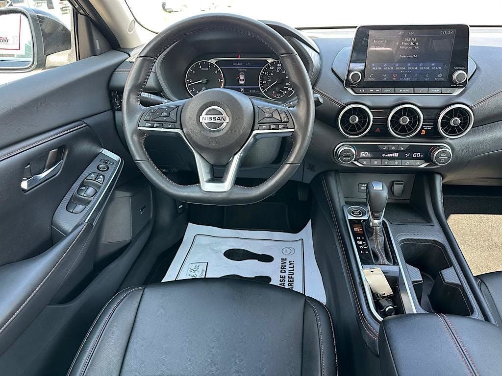 Used 2021 Nissan Sentra SR w/ SR Premium Package FWD image 21