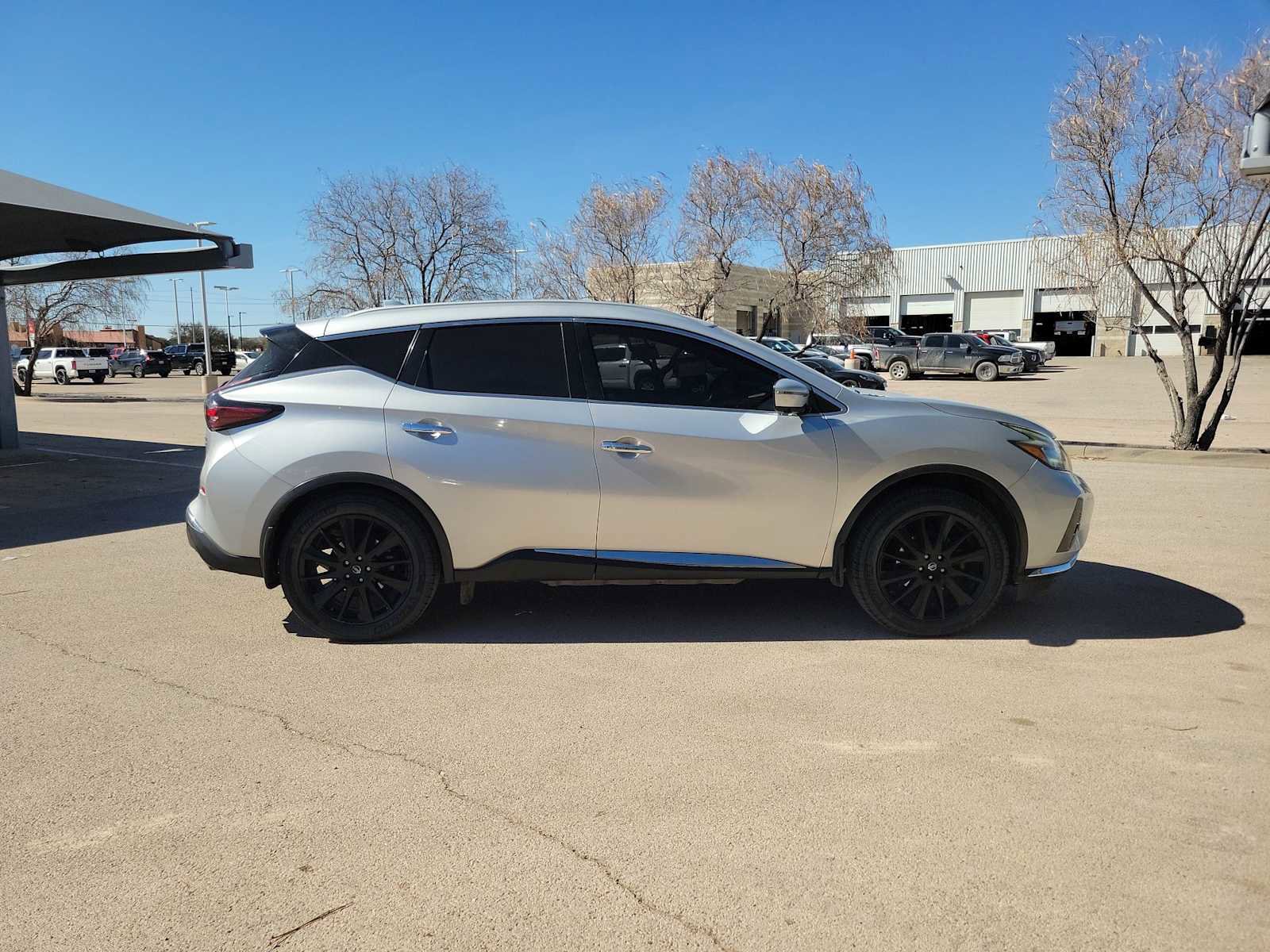 Used 2019 Nissan Murano Platinum image 9