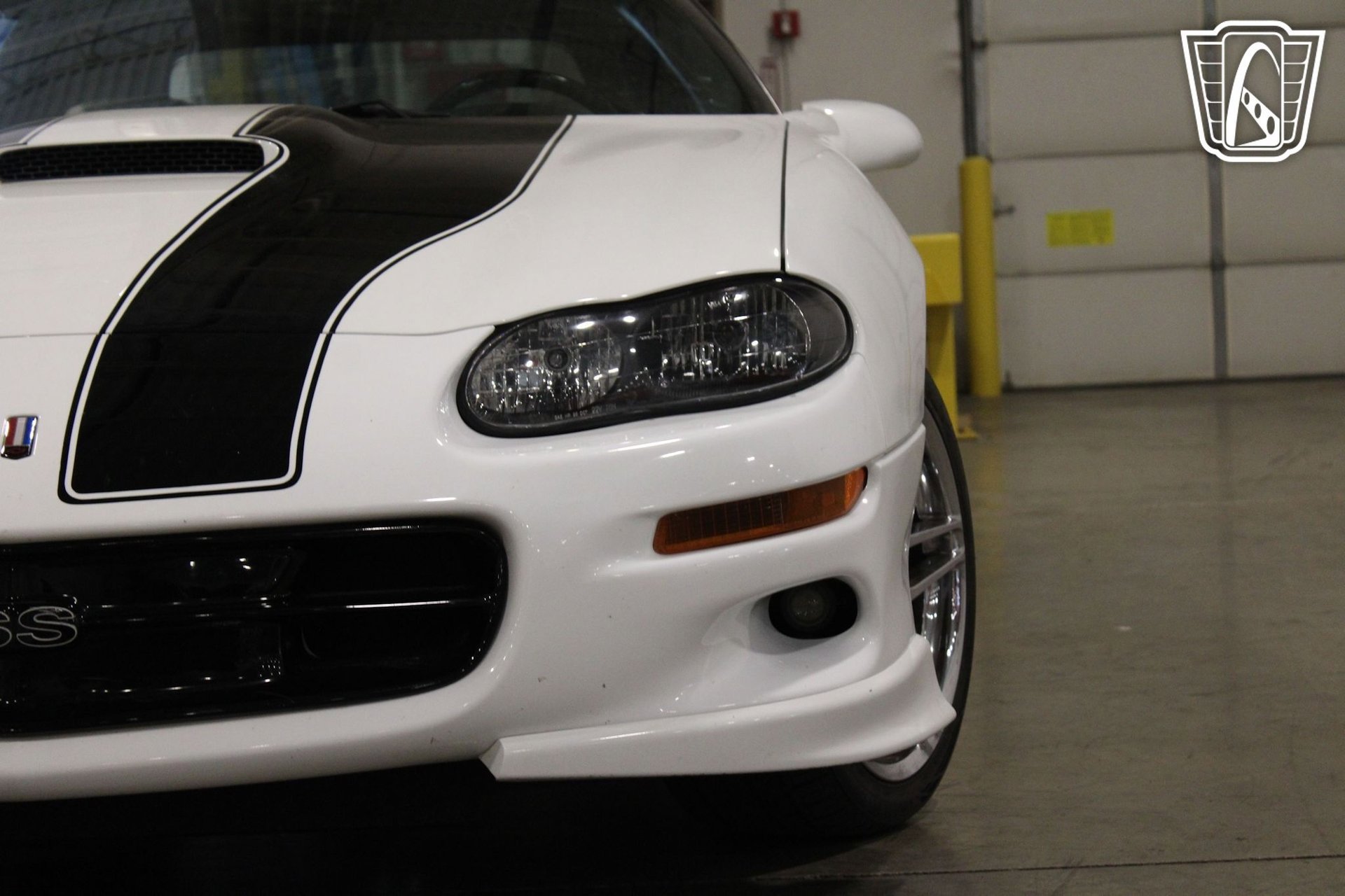 Used 2001 Chevrolet Camaro Z28 w/ SS Performance/Appearance Pkg RWD image 33