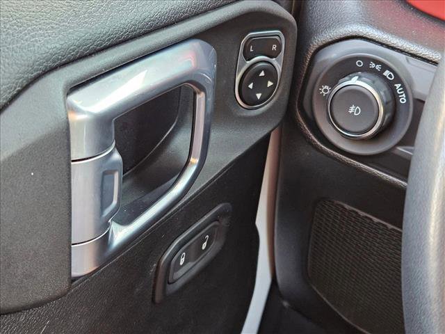 Used 2023 Jeep Wrangler Unlimited Rubicon image 13
