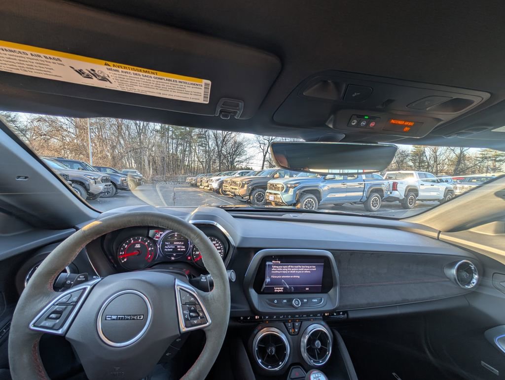 Used 2022 Chevrolet Camaro ZL1 image 21