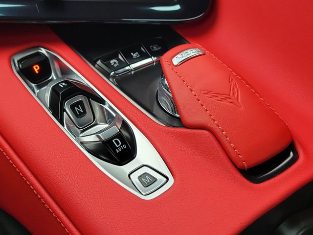 Used 2025 Chevrolet Corvette Z06 RWD image 32